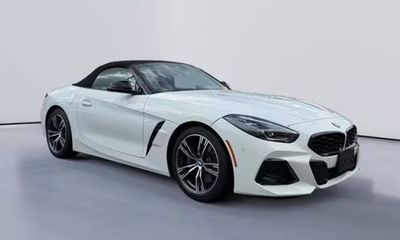 2026 BMW Z4 M40i