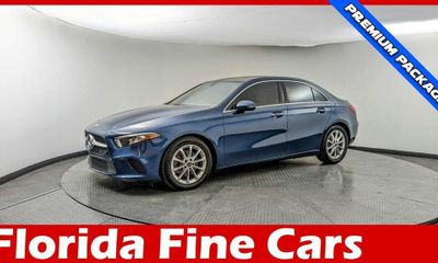2021 Mercedes-Benz A-Class A220