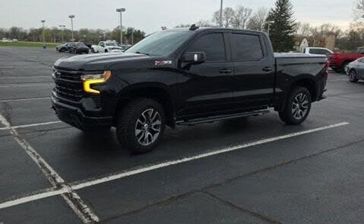 2022 Chevrolet Silverado RST