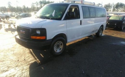 2017 GMC Savana EXT