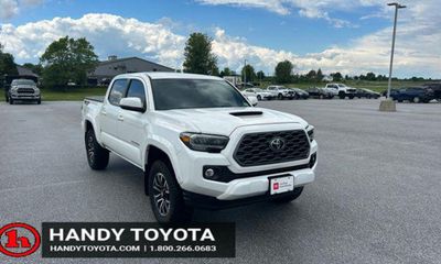 2023 Toyota Tacoma SR5
