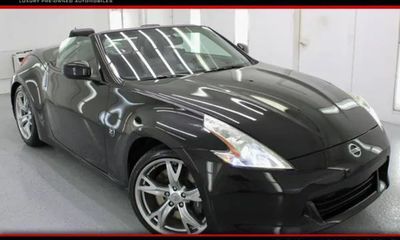 2010 Nissan 370Z Touring Roadster