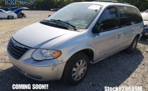 2007 Chrysler Town AND Country Touring