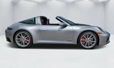 2022 Porsche 911 Targa 4S 4