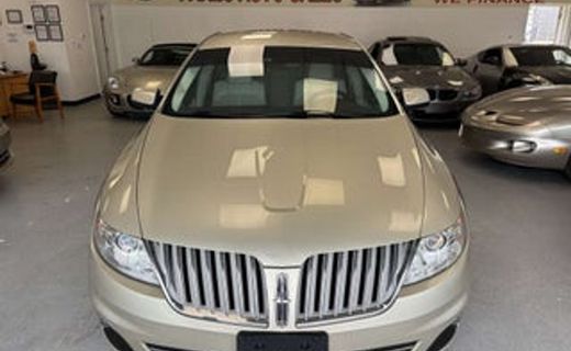 2011 Lincoln MKS 37L