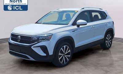 2022 Volkswagen Taos 4Motion SE