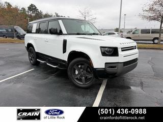 2023 Land Rover Defender 130 SE
