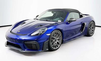 2024 Porsche 718 Spyder RS