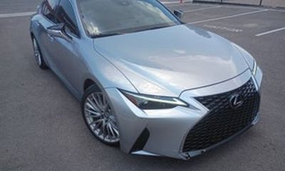 2022 Lexus IS 300 Premium