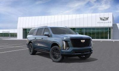 2026 Cadillac Escalade ESV Platinum Sport