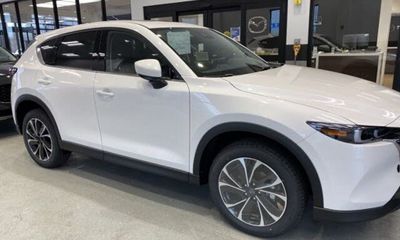 2022 Mazda CX-5 Premium Plus Package
