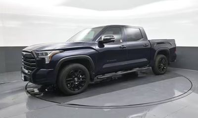 2025 Toyota Tundra Limited Heritage Platinum