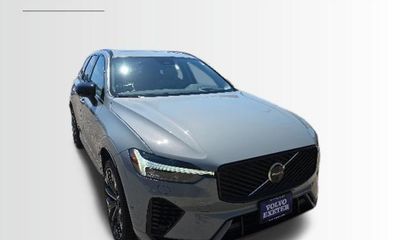 2026 Volvo XC60 Ultra Dark