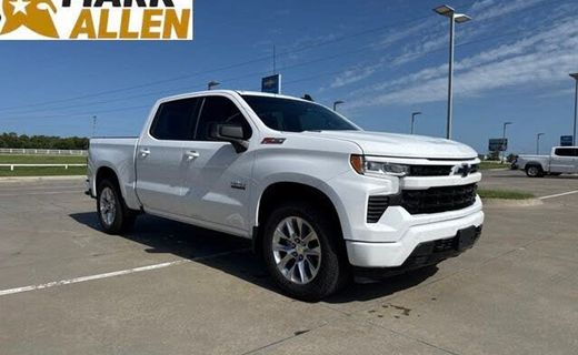 2022 Chevrolet Silverado RST
