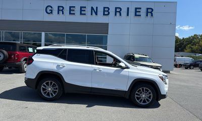 2023 GMC Terrain SLT