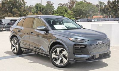 2025 Audi Q6 E Tron Quattro