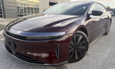 2025 Lucid AIR Touring