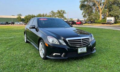 2011 Mercedes-Benz E-Class E550 4 Matic