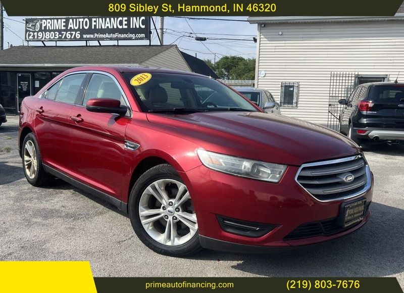Representative 2013 Ford Taurus photo
