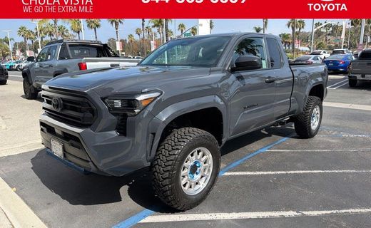2025 Toyota Tacoma SR Xtracab
