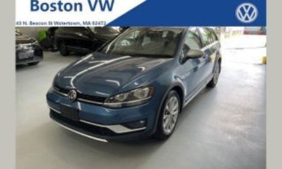 2017 Volkswagen Golf Alltrack S SE