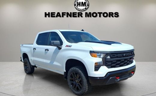 2026 Chevrolet Silverado Trail Boss Custom