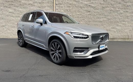 2024 Volvo XC90 Plus Bright