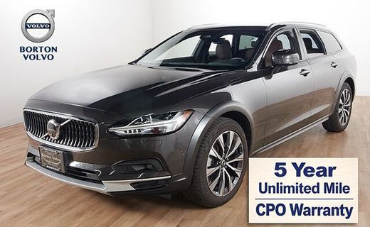 2024 Volvo V90CC Plus