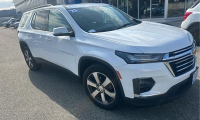 2023 Chevrolet Traverse LT