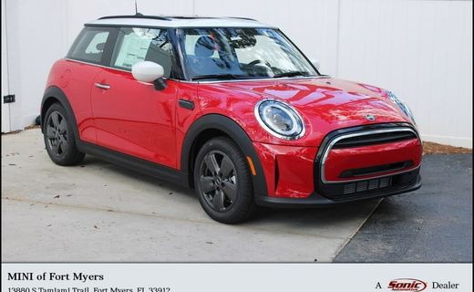 2024 Mini Hardtop Hatchback