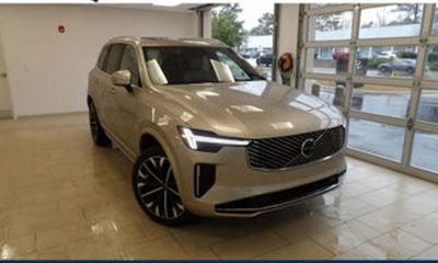 2026 Volvo XC90 Plus Bright