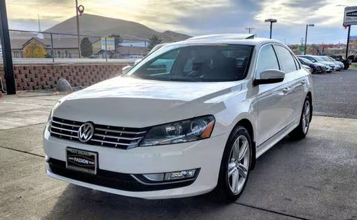 2015 Volkswagen Passat SEL