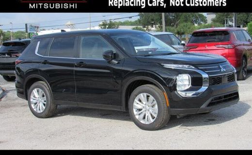 2026 Mitsubishi Outlander ES