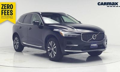 2022 Volvo XC60 Inscription Expression