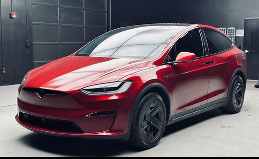 2026 Tesla Model X Plaid