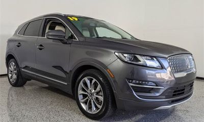 2019 Lincoln MKC Select