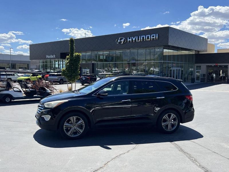 2016 Hyundai Santa FE — a typically priced live listing