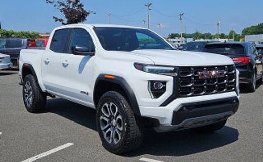 2023 GMC Canyon AT4