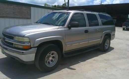 2003 Chevrolet Suburban LS