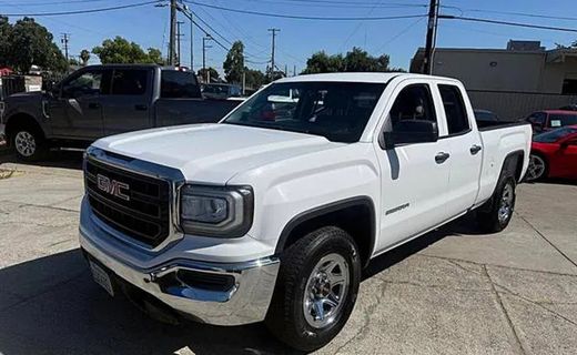 2016 GMC Sierra