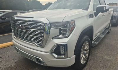 2020 GMC Sierra Denali