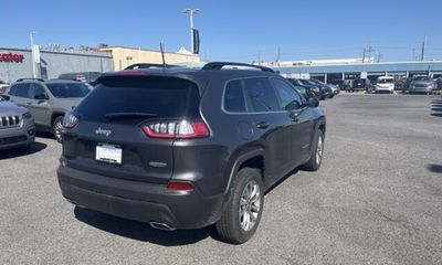 2022 Jeep Cherokee Latitude LUX