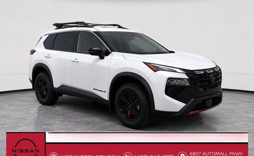 2025 Nissan Rogue SV