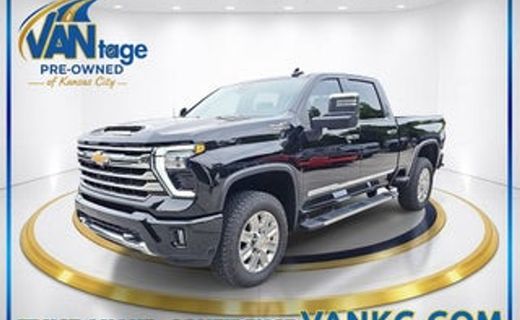2026 Chevrolet Silverado HD High Country