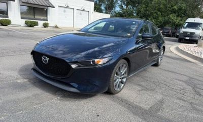 2022 Mazda MAZDA3 Preferred Package
