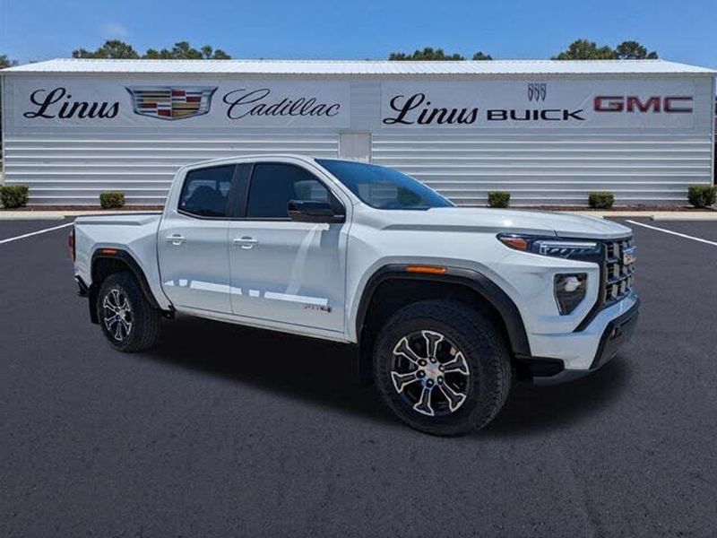 2025 Gmc Canyon — a typically priced live listing