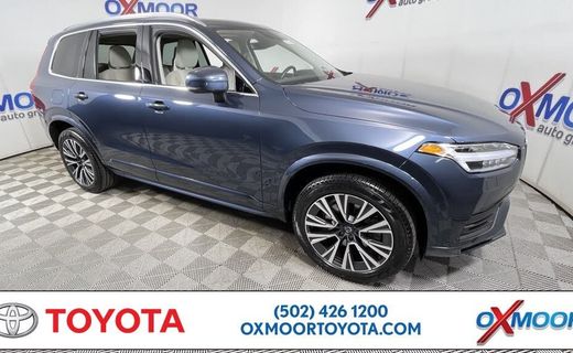 2021 Volvo XC90 Momentum