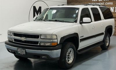 2001 Chevrolet Suburban LT