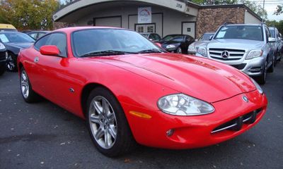 2000 Jaguar XK8