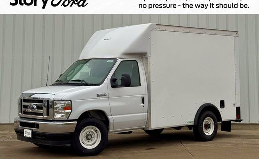 2025 Ford E-350 Super Duty